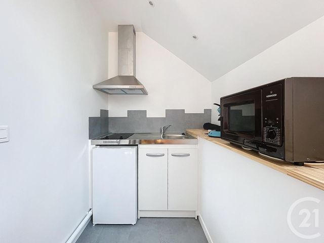 Appartement T2 &agrave; louer - 2 pi&egrave;ces - 26,03 m2 - St Mammes - 77 - ILE-DE-FRANCE