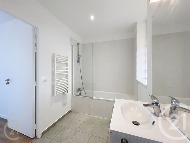 Appartement F2 &agrave; louer - 2 pi&egrave;ces - 40,67 m2 - Moret Sur Loing - 77 - ILE-DE-FRANCE