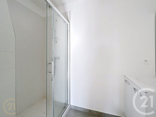 Appartement F4 &agrave; louer - 4 pi&egrave;ces - 86,51 m2 - Moret Sur Loing - 77 - ILE-DE-FRANCE
