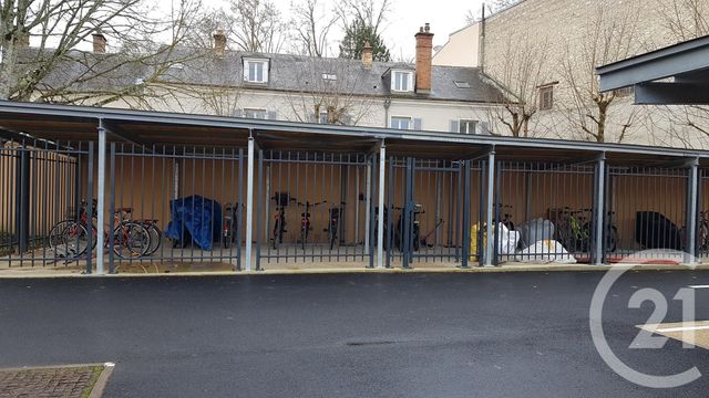 Appartement F2 &agrave; louer - 2 pi&egrave;ces - 45 m2 - Fontainebleau - 77 - ILE-DE-FRANCE
