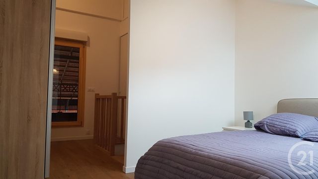 Appartement F2 &agrave; louer - 2 pi&egrave;ces - 45 m2 - Fontainebleau - 77 - ILE-DE-FRANCE