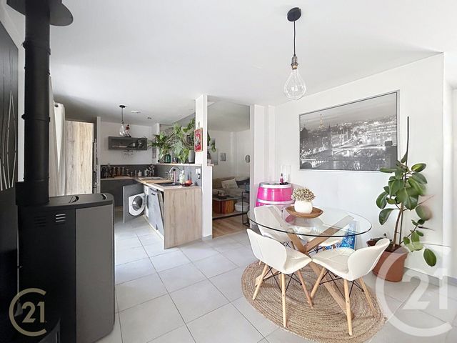 Maison &agrave; louer - 2 pi&egrave;ces - 55,83 m2 - Machault - 77 - ILE-DE-FRANCE