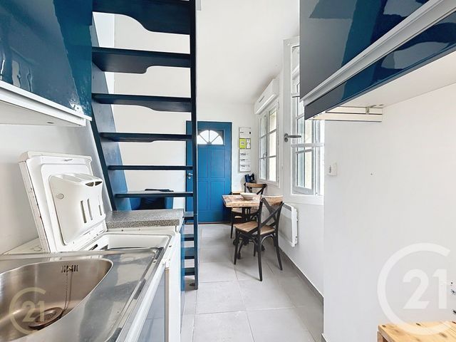 Maison &agrave; louer - 2 pi&egrave;ces - 20 m2 - Moret Loing Et Orvanne - 77 - ILE-DE-FRANCE