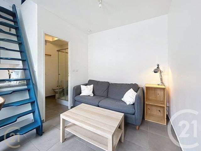 Maison &agrave; louer - 2 pi&egrave;ces - 20 m2 - Moret Loing Et Orvanne - 77 - ILE-DE-FRANCE