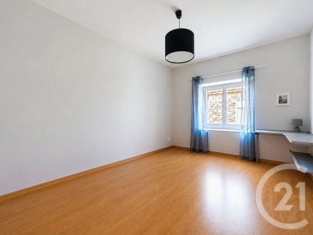 Maison &agrave; louer - 3 pi&egrave;ces - 72,09 m2 - Moret Sur Loing - 77 - ILE-DE-FRANCE