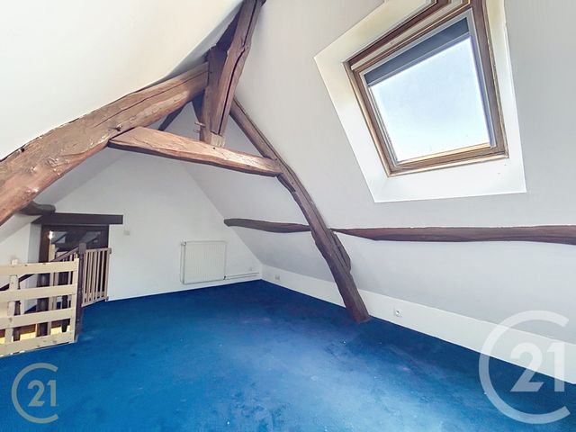 Maison &agrave; louer - 2 pi&egrave;ces - 80,93 m2 - Dormelles - 77 - ILE-DE-FRANCE