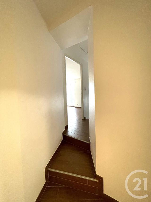 Maison &agrave; louer - 3 pi&egrave;ces - 63,31 m2 - Montigny Sur Loing - 77 - ILE-DE-FRANCE