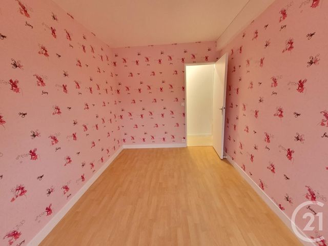 Appartement F4 &agrave; louer - 4 pi&egrave;ces - 80,07 m2 - St Mammes - 77 - ILE-DE-FRANCE
