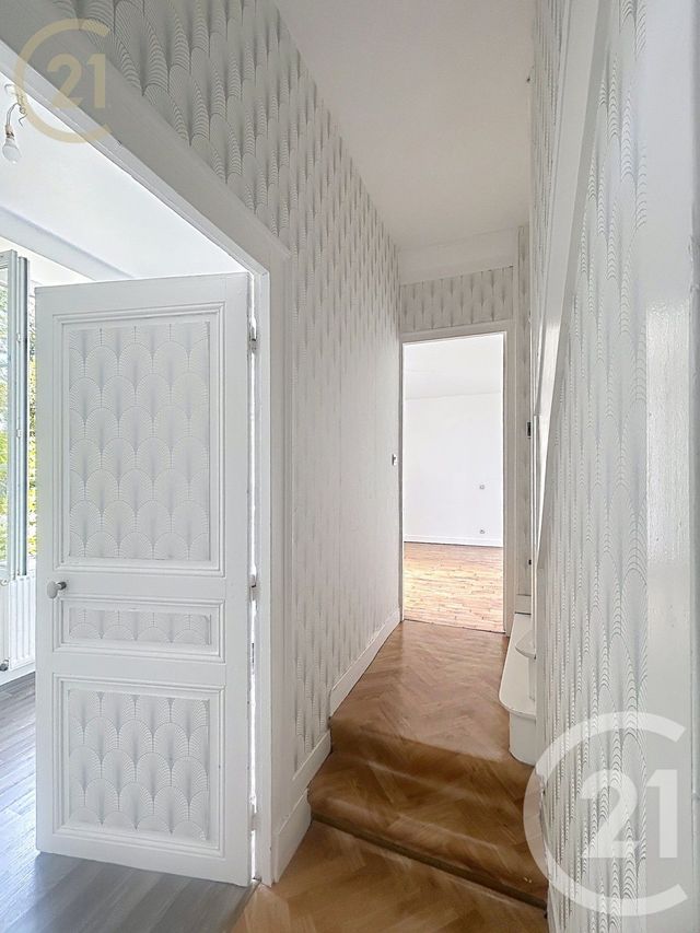Appartement F3 &agrave; louer - 3 pi&egrave;ces - 70,91 m2 - Esmans - 77 - ILE-DE-FRANCE