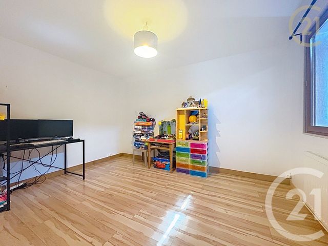 Maison &agrave; vendre - 4 pi&egrave;ces - 73,43 m2 - Moret Loing Et Orvanne - 77 - ILE-DE-FRANCE