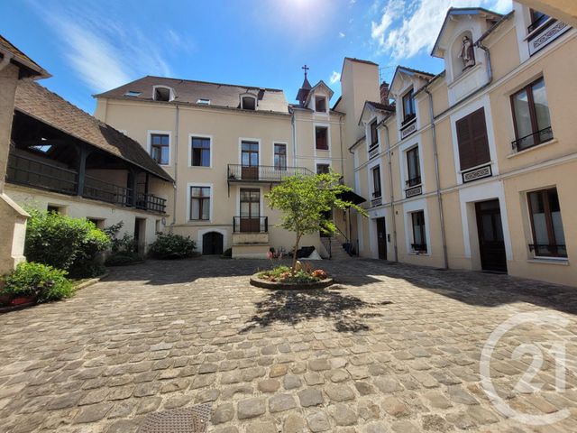 Appartement T1 &agrave; louer - 2 pi&egrave;ces - 29,10 m2 - Moret Sur Loing - 77 - ILE-DE-FRANCE