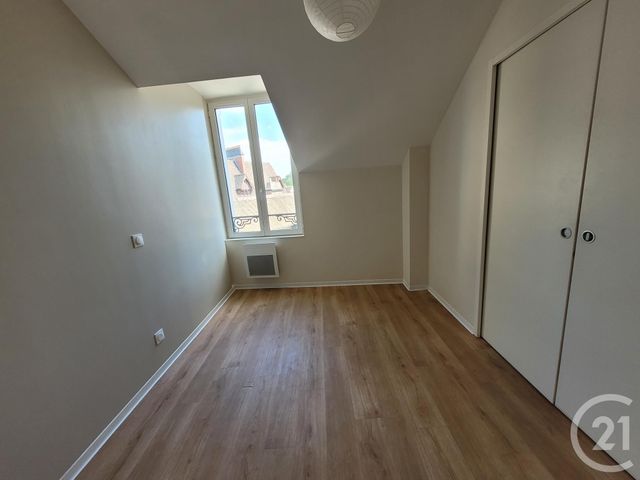 Appartement T1 &agrave; louer - 2 pi&egrave;ces - 29,10 m2 - Moret Sur Loing - 77 - ILE-DE-FRANCE