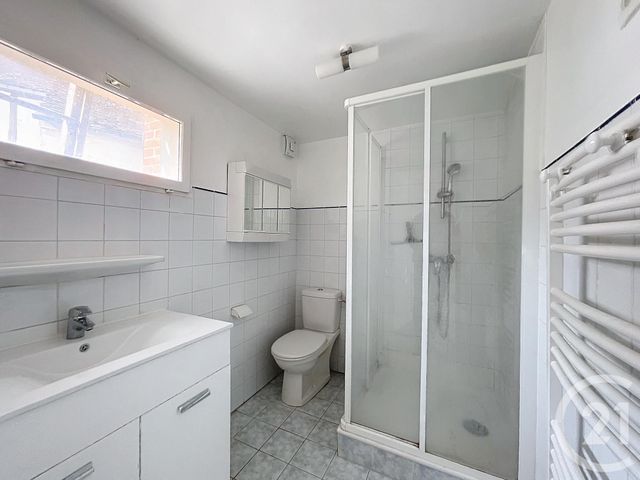 Maison &agrave; louer - 5 pi&egrave;ces - 102,28 m2 - Moret Loing Et Orvanne - 77 - ILE-DE-FRANCE