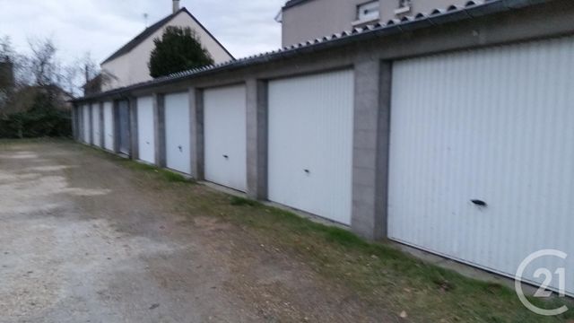Parking &agrave; louer - 12 m2 - Moret Sur Loing - 77 - ILE-DE-FRANCE