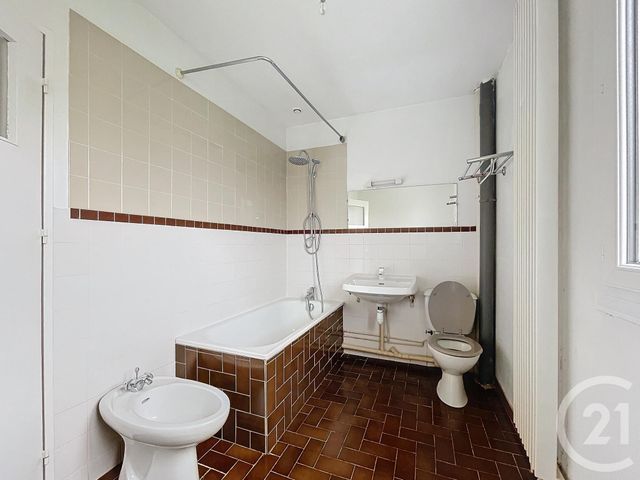 Maison &agrave; louer - 4 pi&egrave;ces - 93,24 m2 - Veneux Les Sablons - 77 - ILE-DE-FRANCE