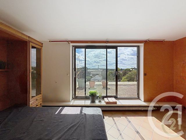 Appartement F3 &agrave; louer - 3 pi&egrave;ces - 87,20 m2 - Fontainebleau - 77 - ILE-DE-FRANCE