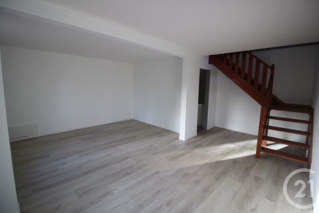 Maison &agrave; louer - 3 pi&egrave;ces - 81,90 m2 - Veulettes Sur Mer - 76 - HAUTE-NORMANDIE