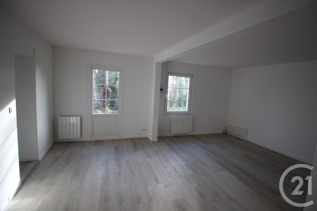 Maison &agrave; louer - 3 pi&egrave;ces - 81,90 m2 - Veulettes Sur Mer - 76 - HAUTE-NORMANDIE