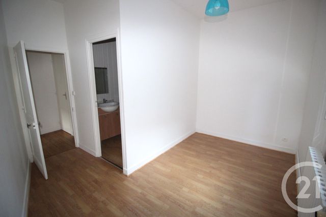 Maison à louer - 4 pièces - 79,77 m2 - Cany Barville - 76 - HAUTE-NORMANDIE