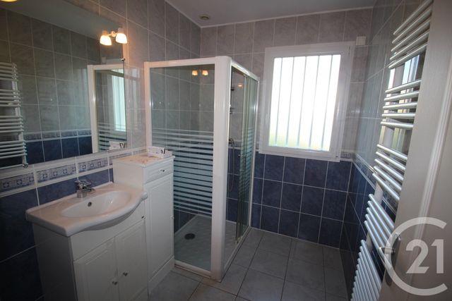 Maison &agrave; louer - 4 pi&egrave;ces - 103,31 m2 - Ocqueville - 76 - HAUTE-NORMANDIE