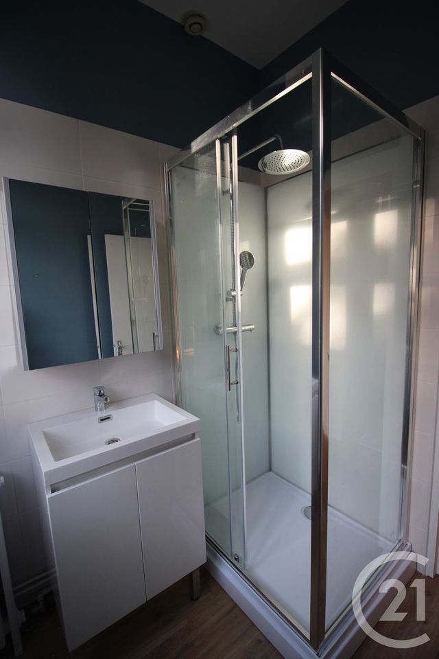 Maison &agrave; louer - 5 pi&egrave;ces - 143,16 m2 - Vittefleur - 76 - HAUTE-NORMANDIE