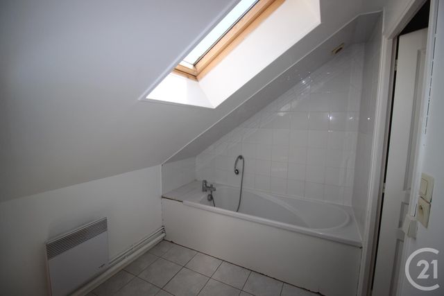 Appartement F3 &agrave; louer - 3 pi&egrave;ces - 76,01 m2 - Ourville En Caux - 76 - HAUTE-NORMANDIE