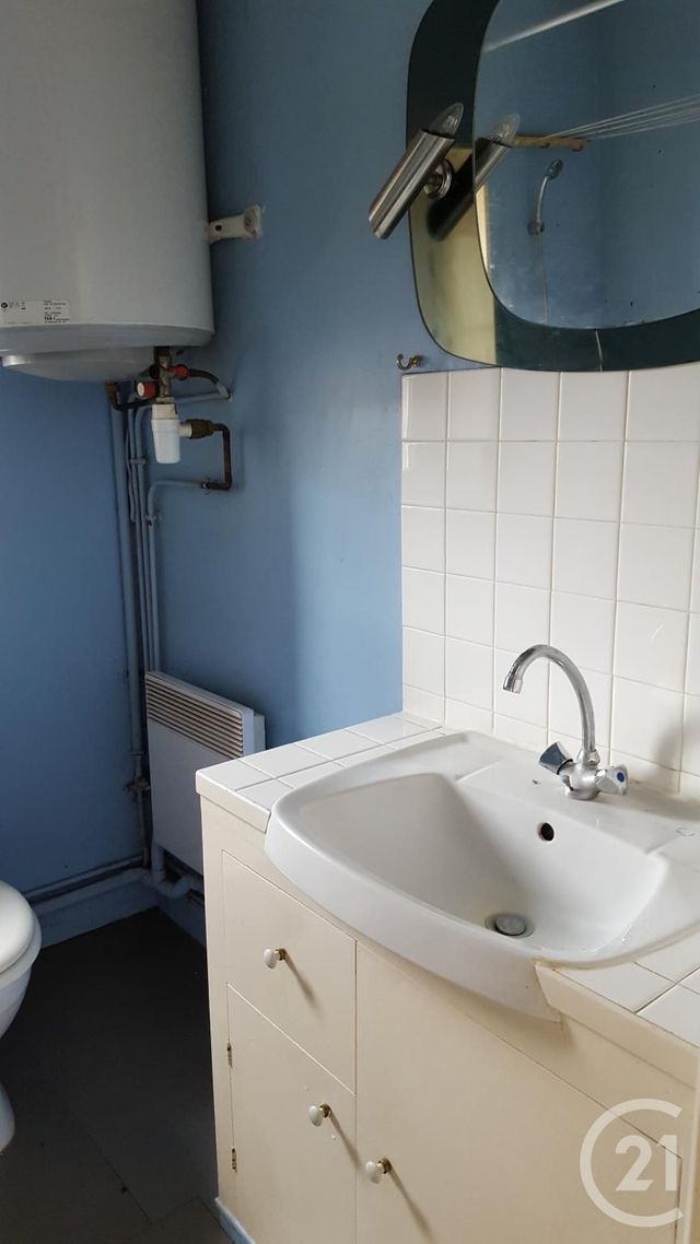 Appartement Studio &agrave; louer - 1 pi&egrave;ce - 31 m2 - Cany Barville - 76 - HAUTE-NORMANDIE