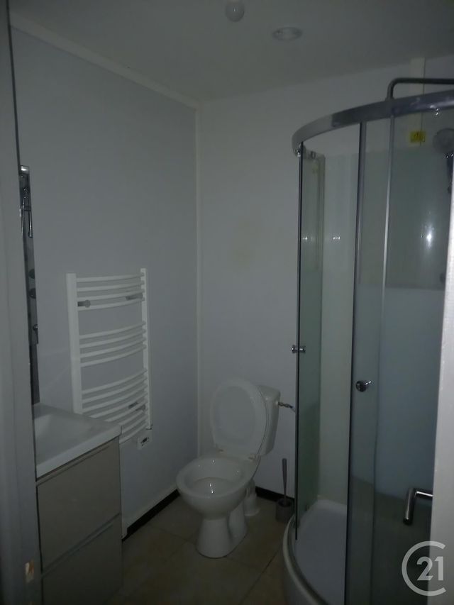 Appartement Studio &agrave; louer - 1 pi&egrave;ce - 17 m2 - Lavelanet - 09 - MIDI-PYRENEES