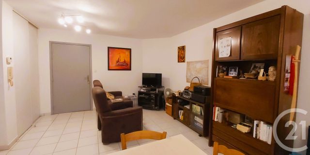 Appartement T2 à vendre - 3 pièces - 45,90 m2 - Lavelanet - 09 - MIDI-PYRENEES