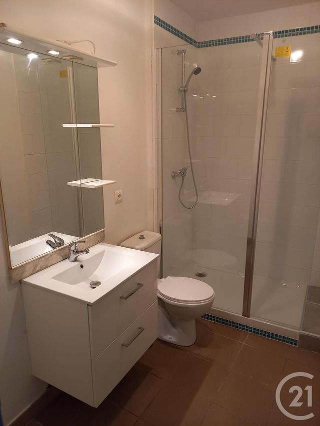 Appartement T2 &agrave; louer - 2 pi&egrave;ces - 33,17 m2 - Laroque D Olmes - 09 - MIDI-PYRENEES