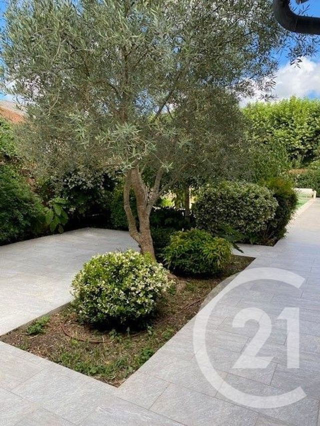 Maison &agrave; louer - 9 pi&egrave;ces - 260 m2 - Mirepoix - 09 - MIDI-PYRENEES