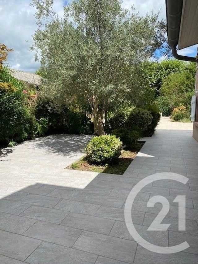 Maison &agrave; louer - 9 pi&egrave;ces - 260 m2 - Mirepoix - 09 - MIDI-PYRENEES