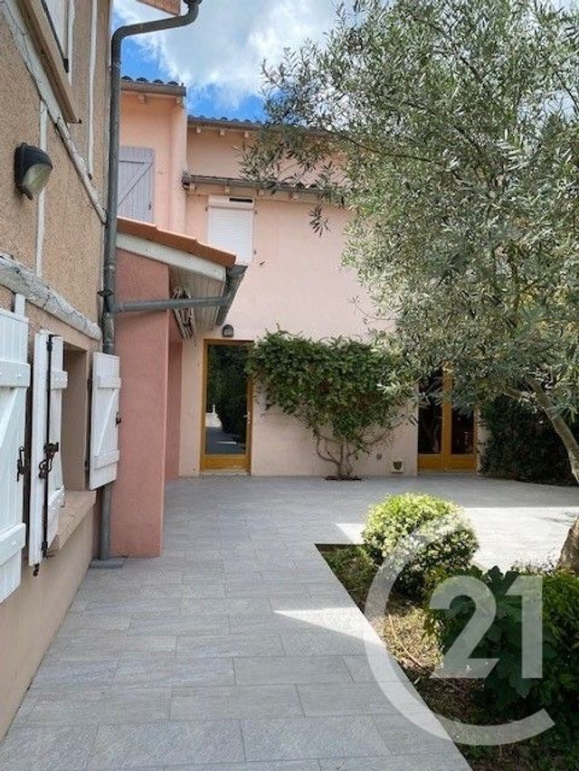 Maison &agrave; louer - 9 pi&egrave;ces - 260 m2 - Mirepoix - 09 - MIDI-PYRENEES