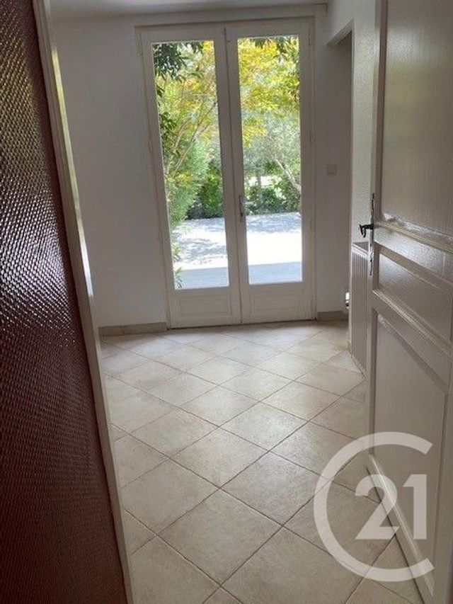 Maison &agrave; louer - 9 pi&egrave;ces - 260 m2 - Mirepoix - 09 - MIDI-PYRENEES