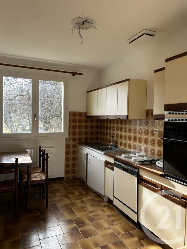 Maison &agrave; louer - 4 pi&egrave;ces - 96,64 m2 - Laroque D Olmes - 09 - MIDI-PYRENEES