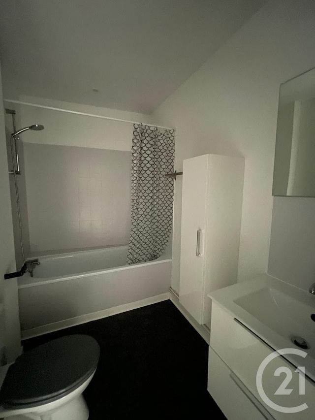 Appartement T2 &agrave; louer - 2 pi&egrave;ces - 36,67 m2 - Pamiers - 09 - MIDI-PYRENEES