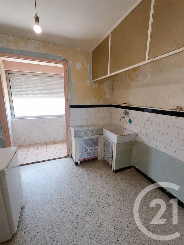 Appartement F4 &agrave; vendre - 4 pi&egrave;ces - 88 m2 - Lavelanet - 09 - MIDI-PYRENEES