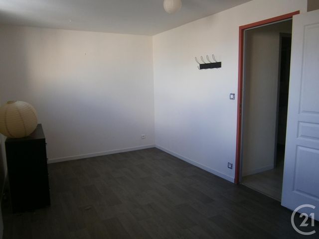 Appartement F4 &agrave; louer - 4 pi&egrave;ces - 61 m2 - Mirepoix - 09 - MIDI-PYRENEES