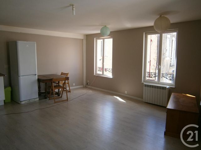 Appartement F4 &agrave; louer - 4 pi&egrave;ces - 61 m2 - Mirepoix - 09 - MIDI-PYRENEES