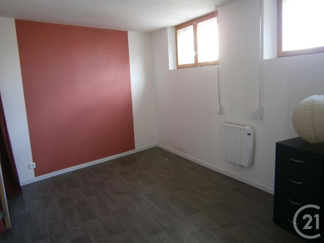 Appartement F4 &agrave; louer - 4 pi&egrave;ces - 61 m2 - Mirepoix - 09 - MIDI-PYRENEES