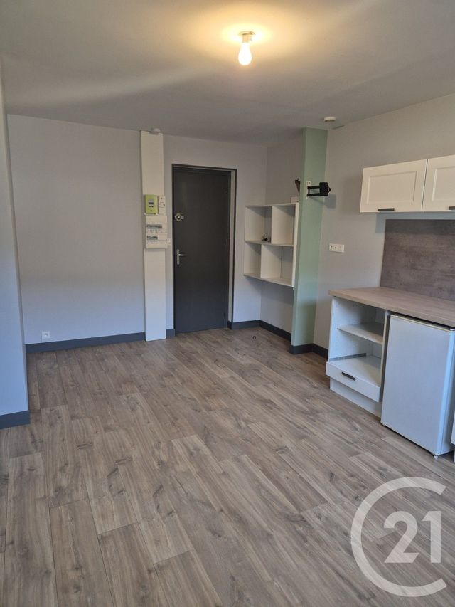 Appartement T2 &agrave; louer - 2 pi&egrave;ces - 33,19 m2 - Lavelanet - 09 - MIDI-PYRENEES