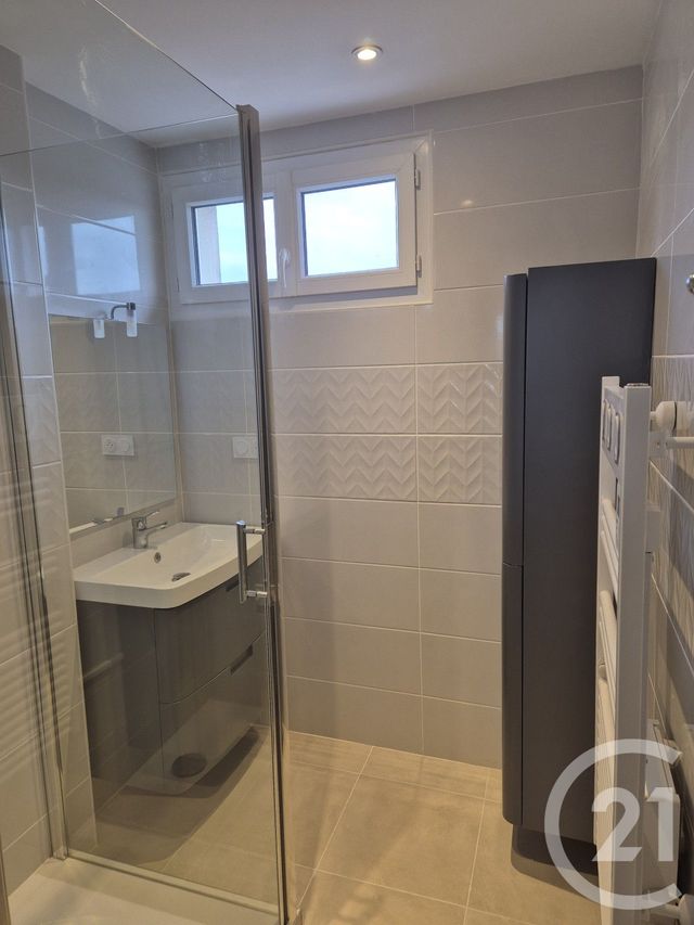 Appartement T3 &agrave; louer - 3 pi&egrave;ces - 69,86 m2 - Mirepoix - 09 - MIDI-PYRENEES