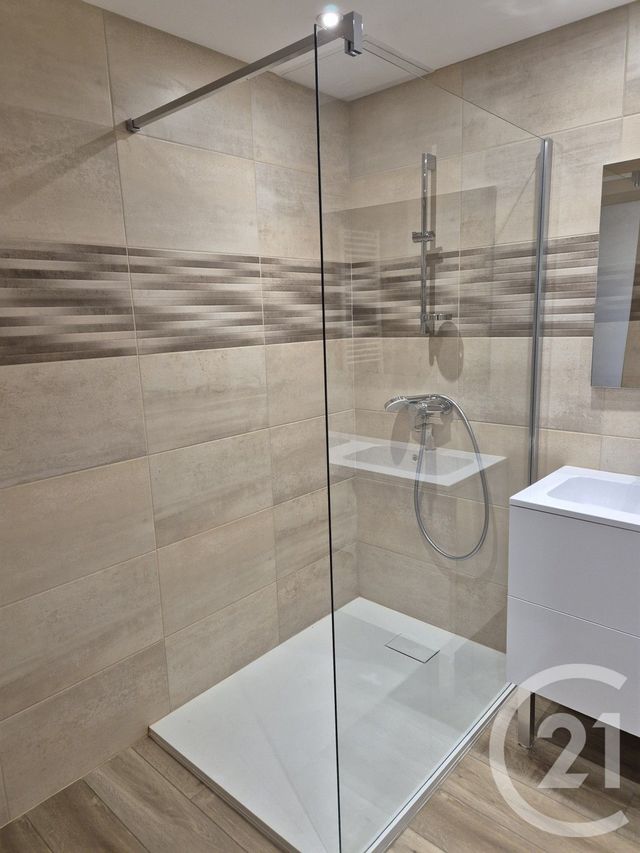 Maison &agrave; louer - 6 pi&egrave;ces - 158 m2 - La Cassaigne - 11 - LANGUEDOC-ROUSSILLON