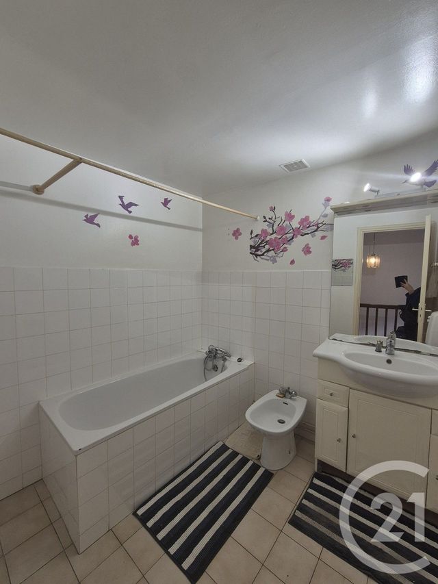 Maison &agrave; louer - 3 pi&egrave;ces - 90 m2 - Mirepoix - 09 - MIDI-PYRENEES