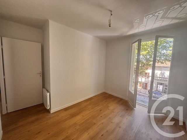 Appartement T3 &agrave; louer - 3 pi&egrave;ces - 58 m2 - Mirepoix - 09 - MIDI-PYRENEES