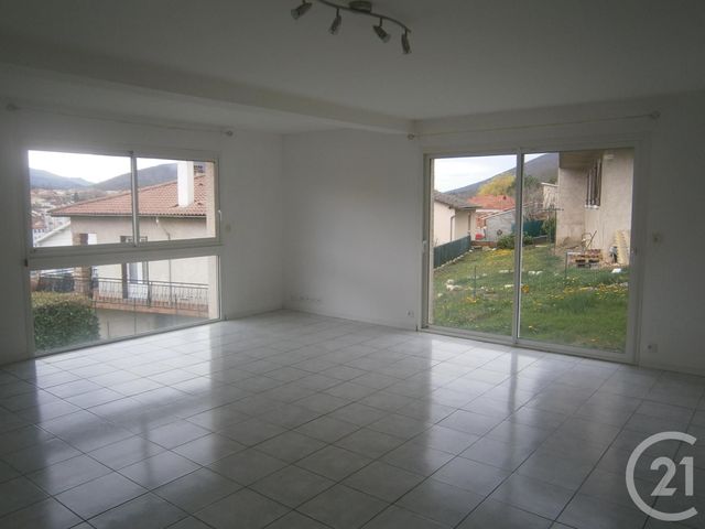 Appartement F4 &agrave; louer - 4 pi&egrave;ces - 116 m2 - Lavelanet - 09 - MIDI-PYRENEES
