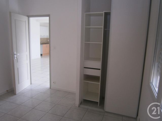 Appartement F4 &agrave; louer - 4 pi&egrave;ces - 116 m2 - Lavelanet - 09 - MIDI-PYRENEES