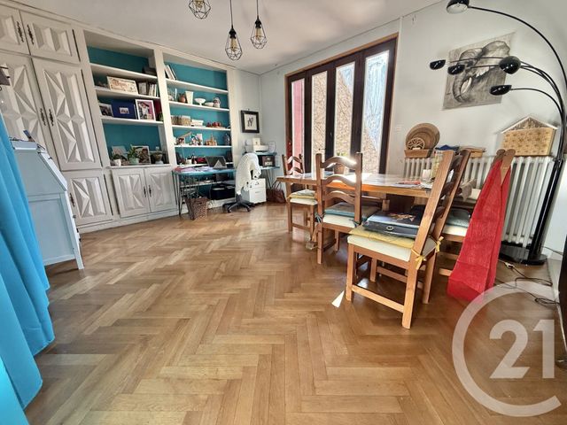 Appartement T3 &agrave; louer - 4 pi&egrave;ces - 101,32 m2 - Lavelanet - 09 - MIDI-PYRENEES