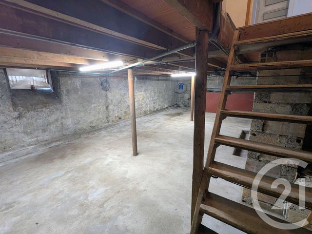 Appartement T3 &agrave; louer - 3 pi&egrave;ces - 76,64 m2 - Lavelanet - 09 - MIDI-PYRENEES