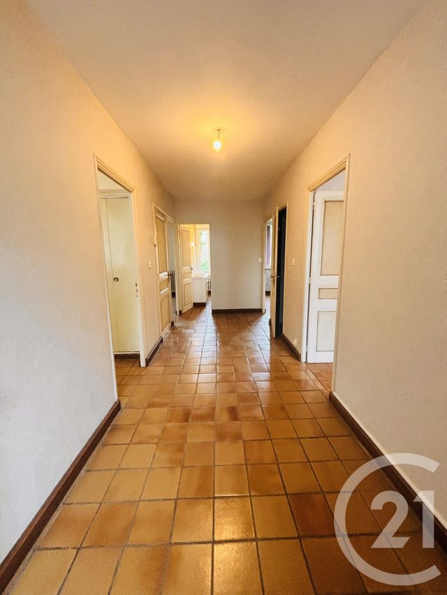 Appartement T3 &agrave; louer - 3 pi&egrave;ces - 76,64 m2 - Lavelanet - 09 - MIDI-PYRENEES